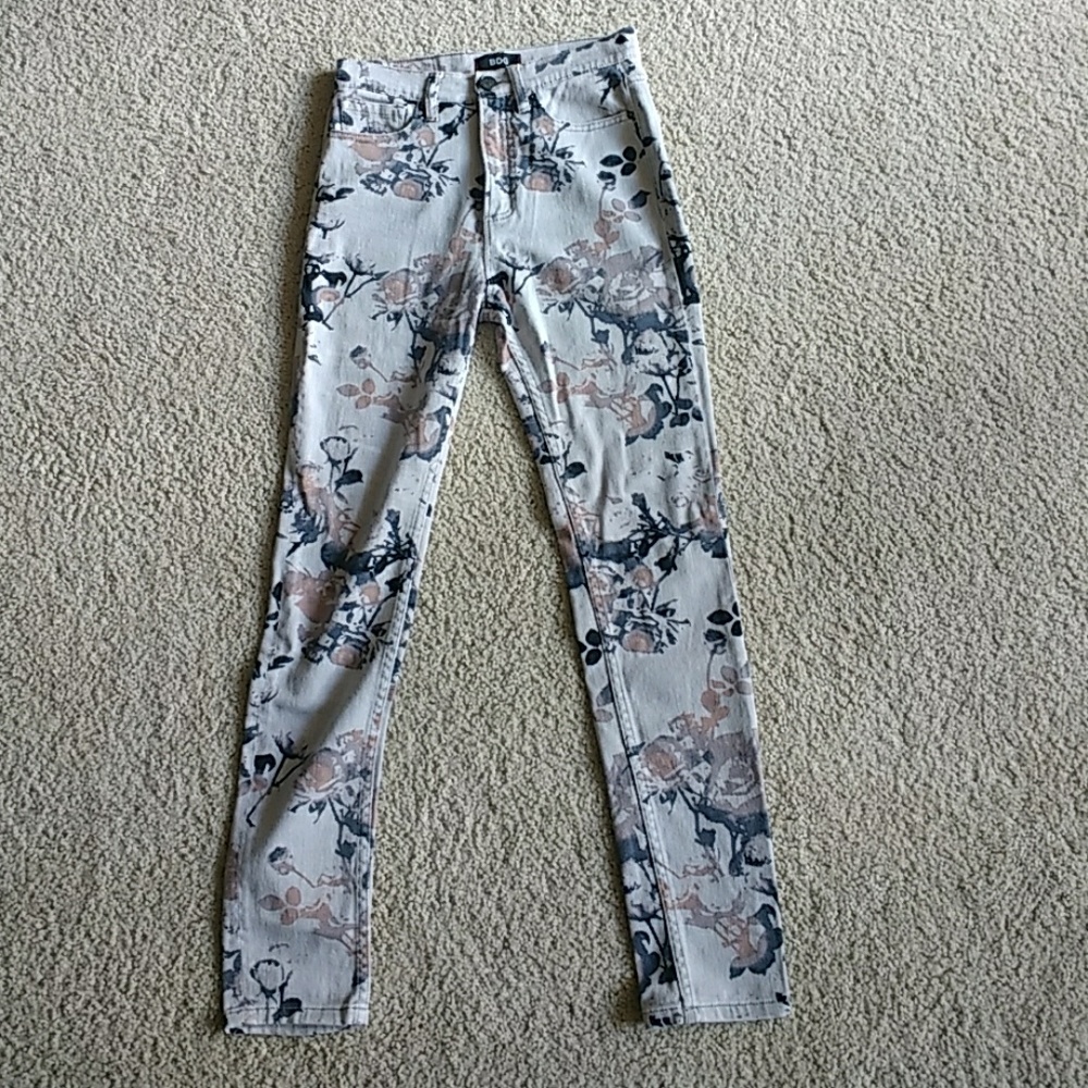 Urban Outfitters BDG Twig High Rise Floral Jeans